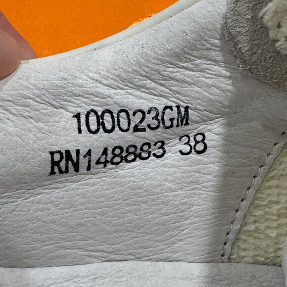 NEW Bibi Lou Gamin Sneakers, Platinum Leather, Size 38/ 8.5 - Picture 9 of 17